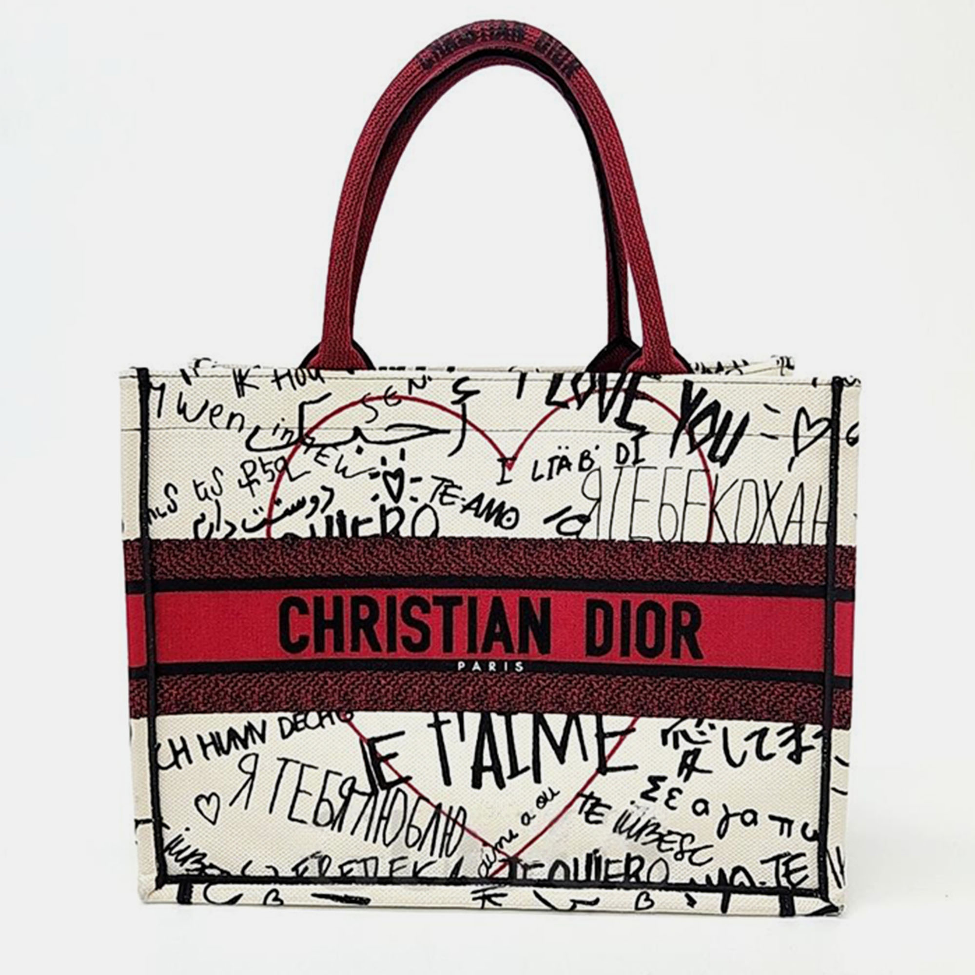 Elevate your every day with this Christian Dior tote. Meticulously designed it seamlessly blends functionality with luxury offering the perfect accessory to showcase your discerning style while effortlessly carrying your essentials.