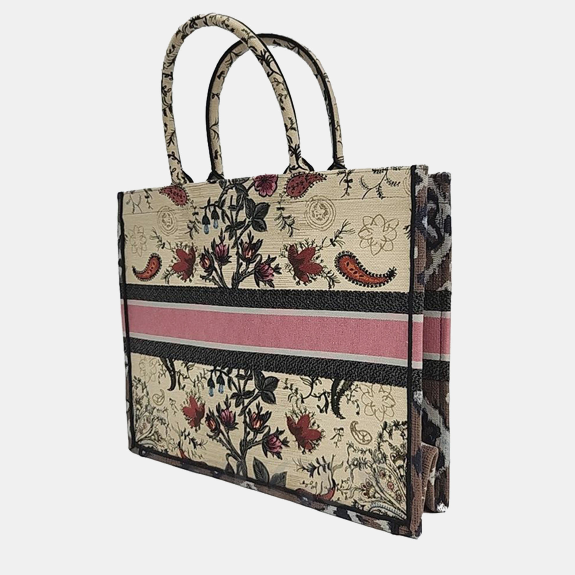 

Christian Dior Book Tote Bag 42, Multicolor