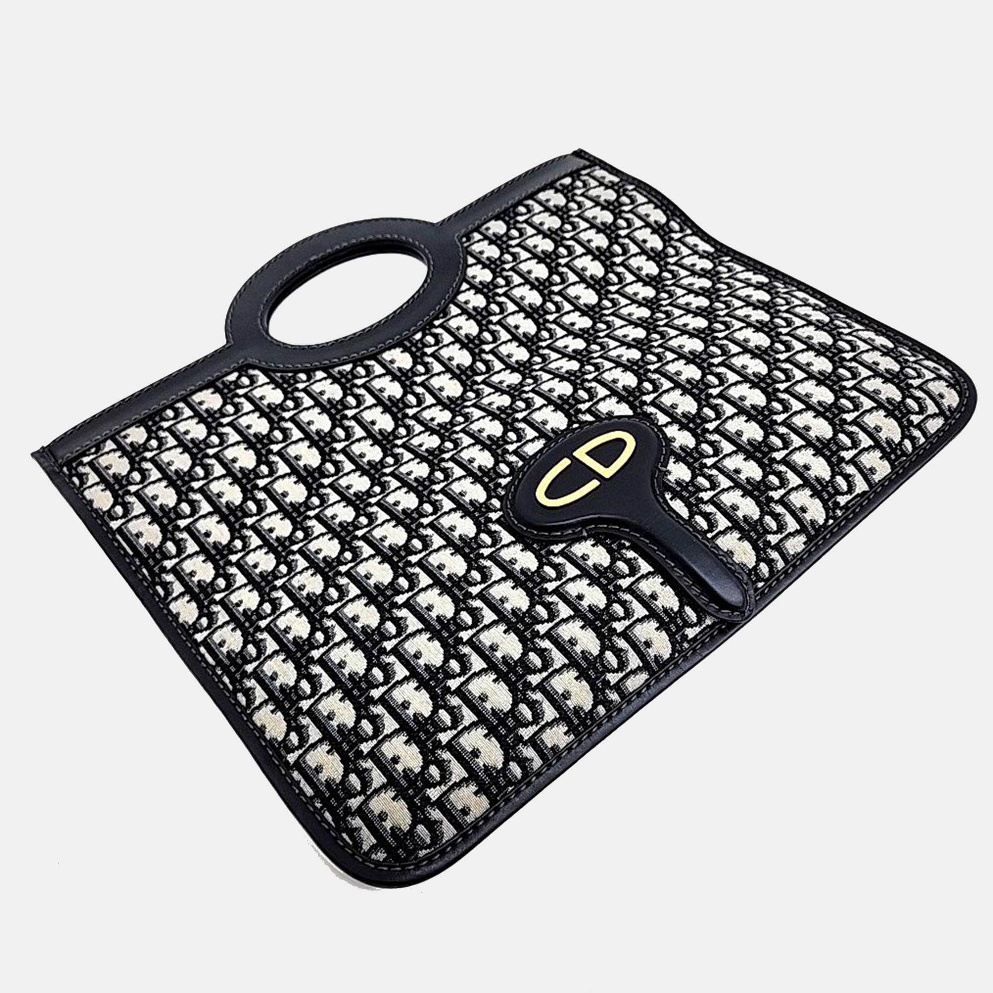 

Christian Dior Oblique Folding Clutch bag, Beige