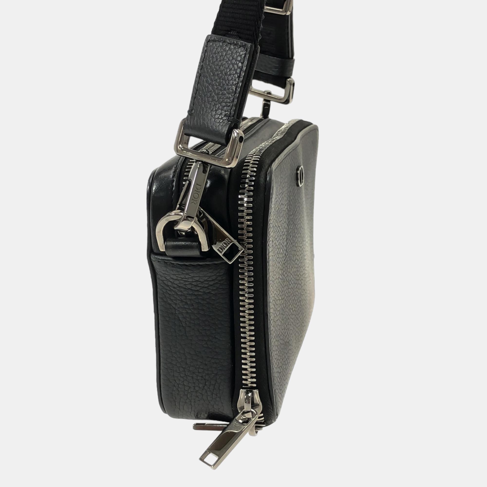 

Dior Black Leather Pouch with Strap