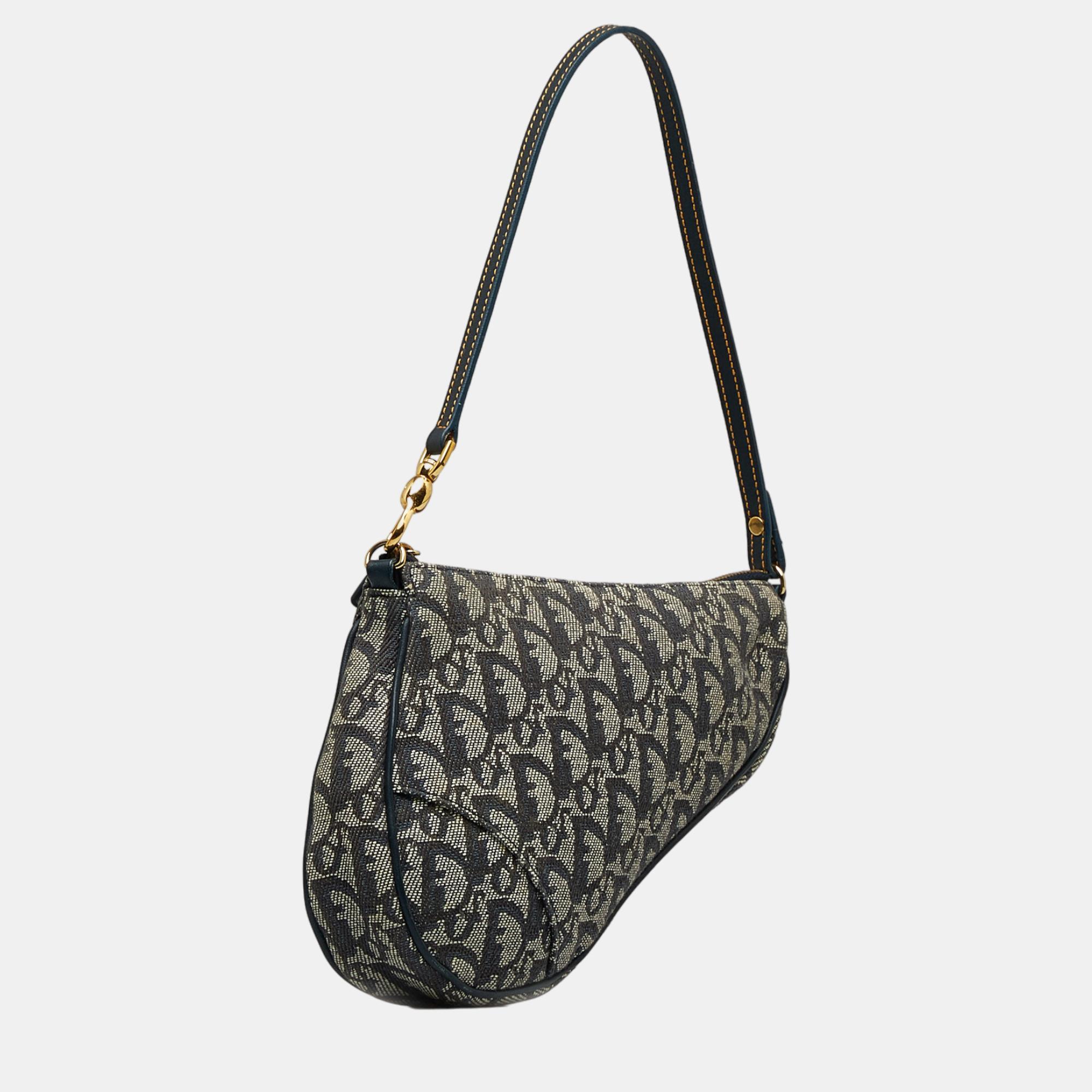 

Dior Blue Mini Oblique Saddle