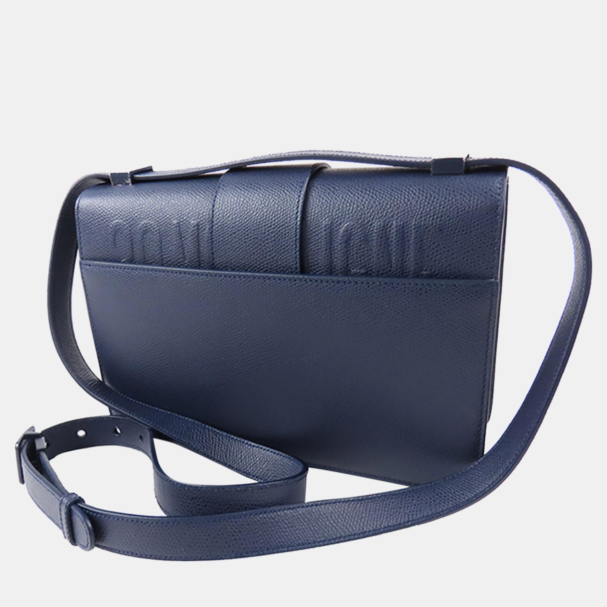 

Dior Blue Ultra Matte 30 Montaigne Flap