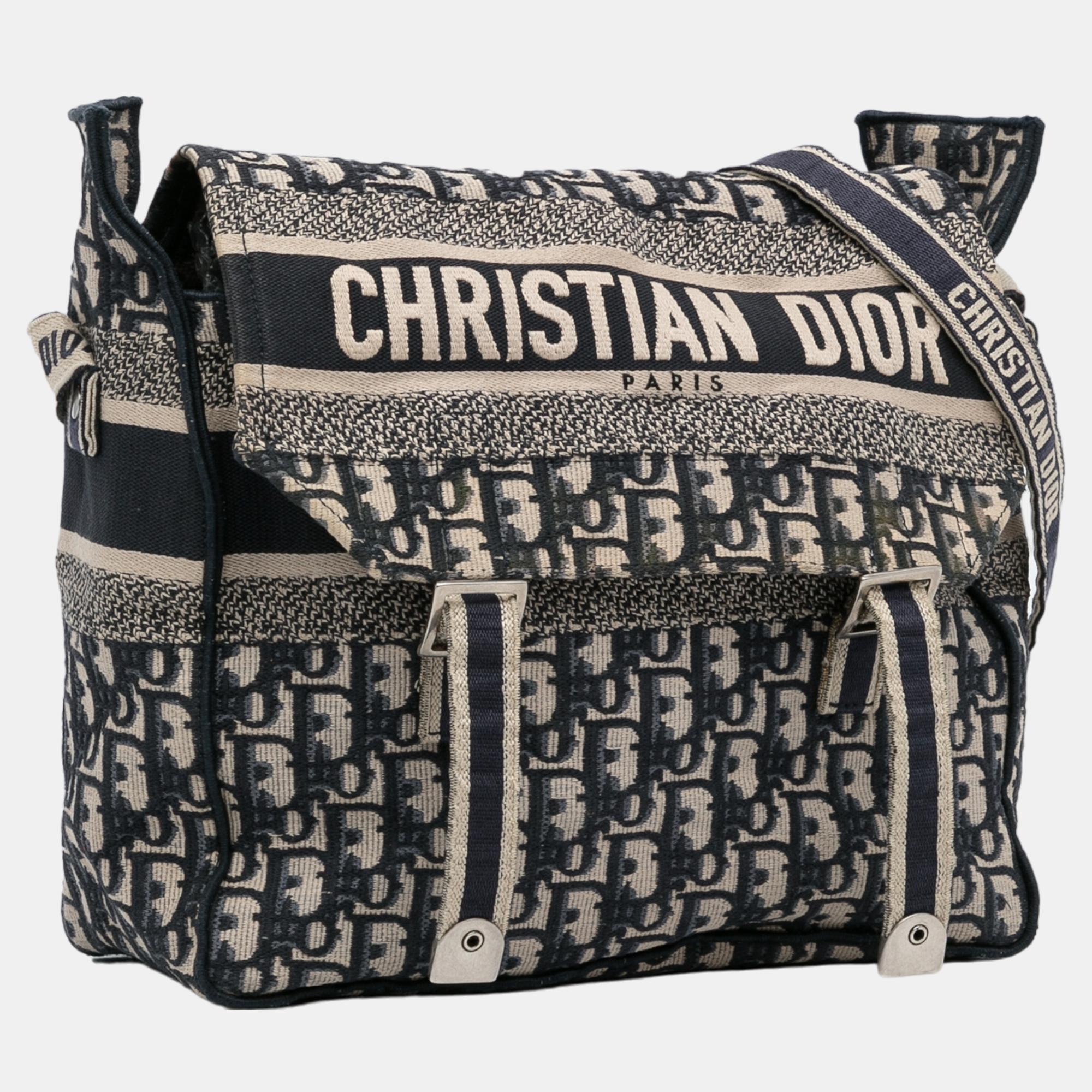 

Dior Navy Blue Oblique Diorcamp