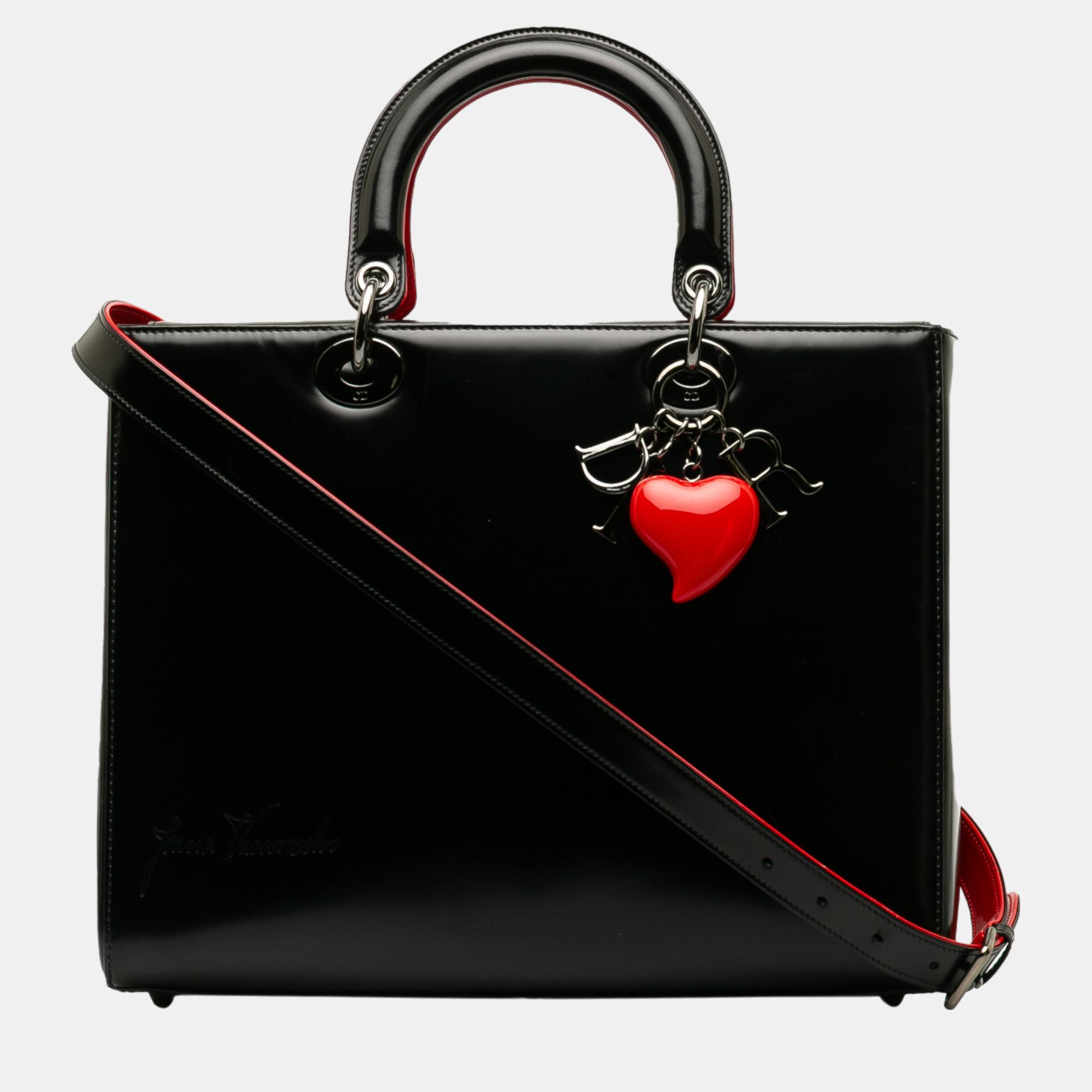 

Dior Black x Joana Vasconcelos LED Heart Lady Dior