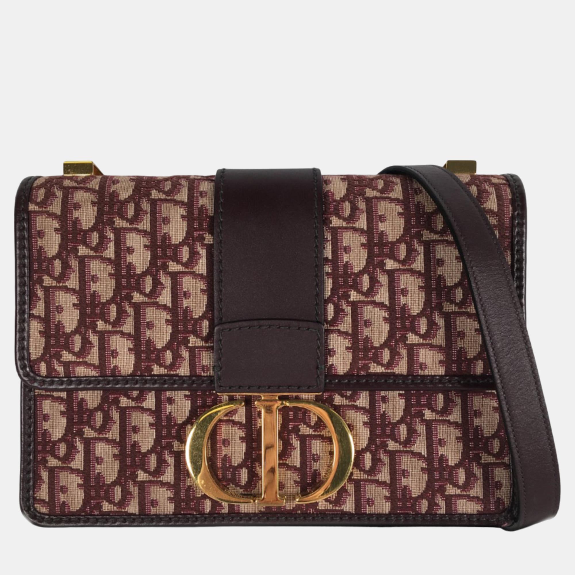 

Dior Red Oblique 30 Montaigne