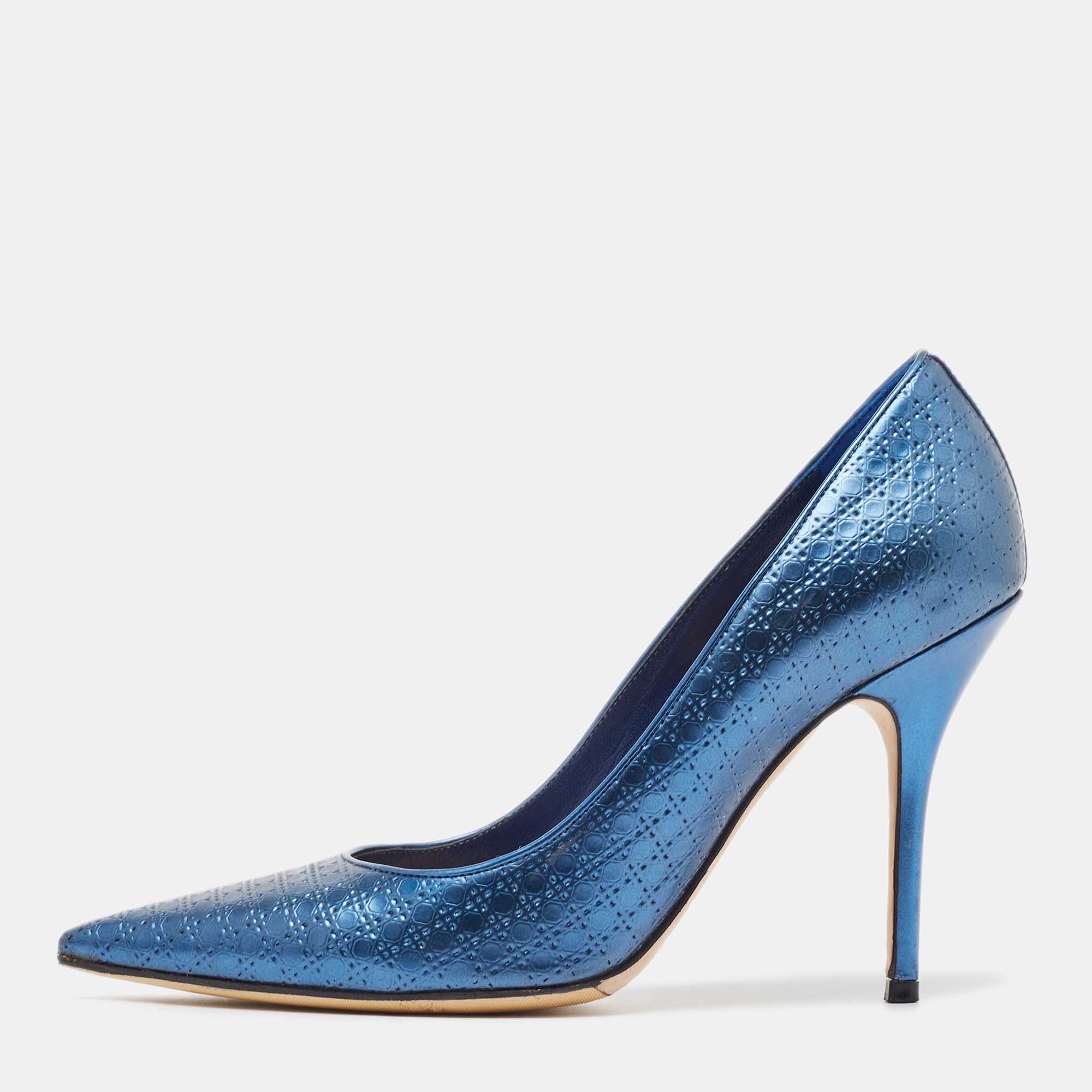 

Dior Blue Micro Cannage Patent Leather Cherie Pumps Size