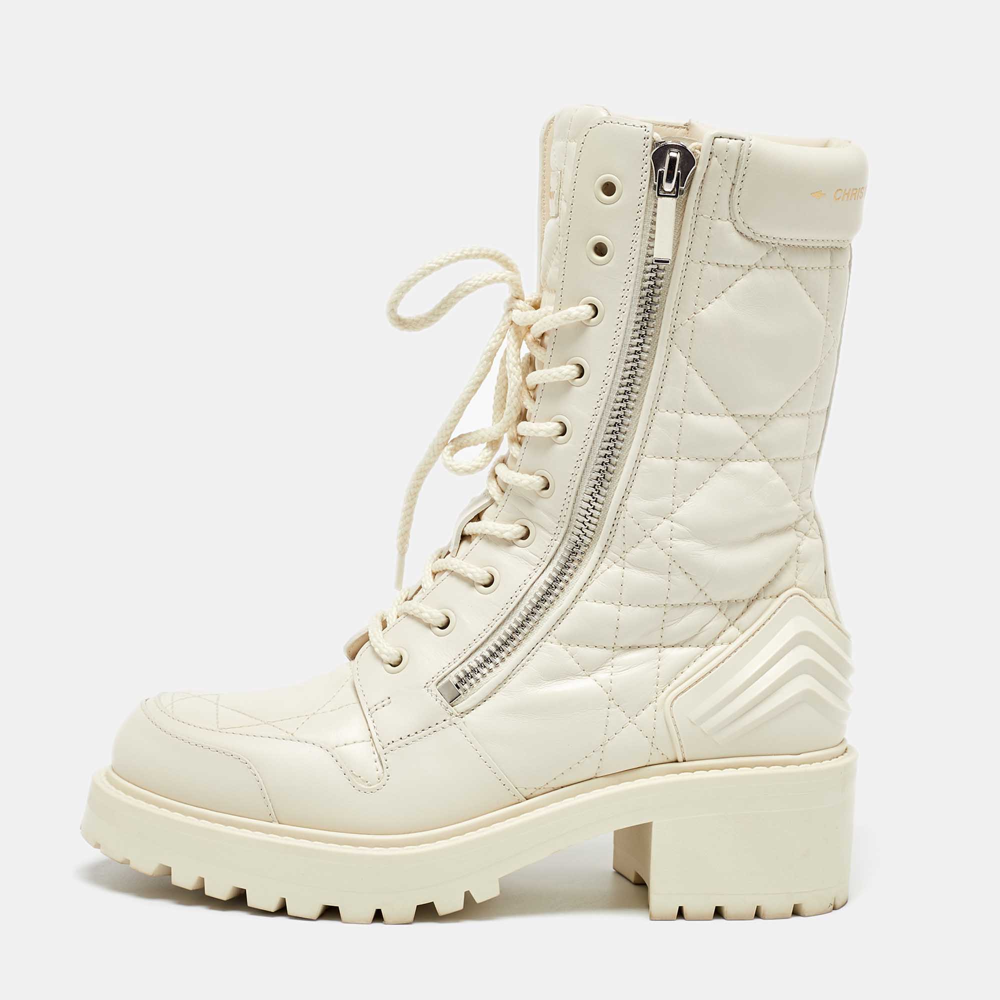 

Dior Off White Leather Quilted Cannage D-unit Ankle Length Boots Size