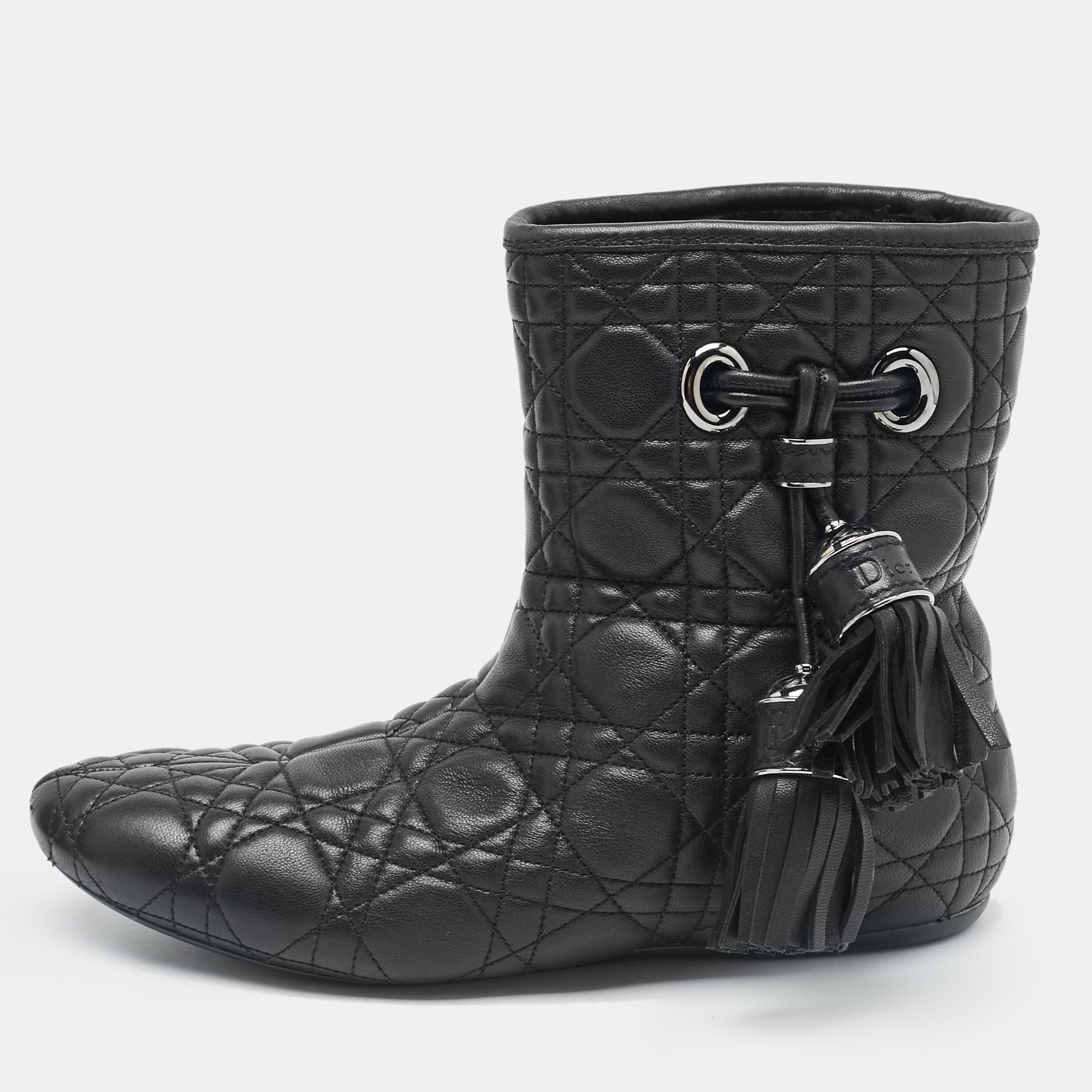 

Dior Black Cannage Quilted Leather Tassel Snow Boots Size