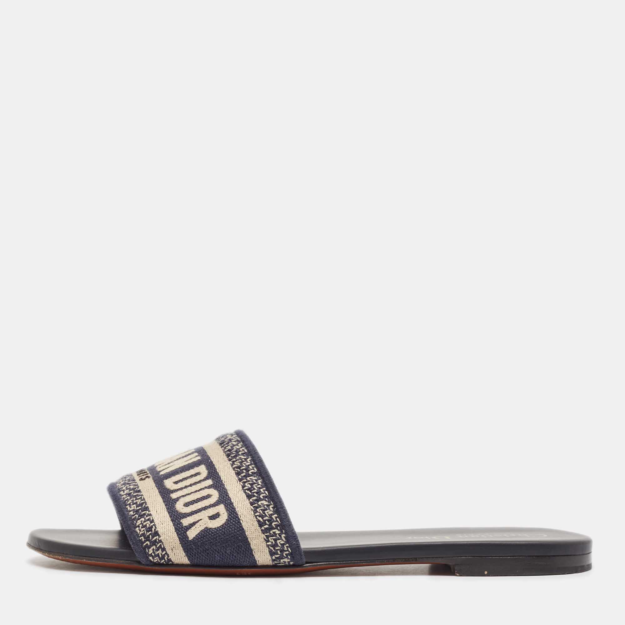 

Dior Navy Blue/White Canvas Dway Flat Slides Size