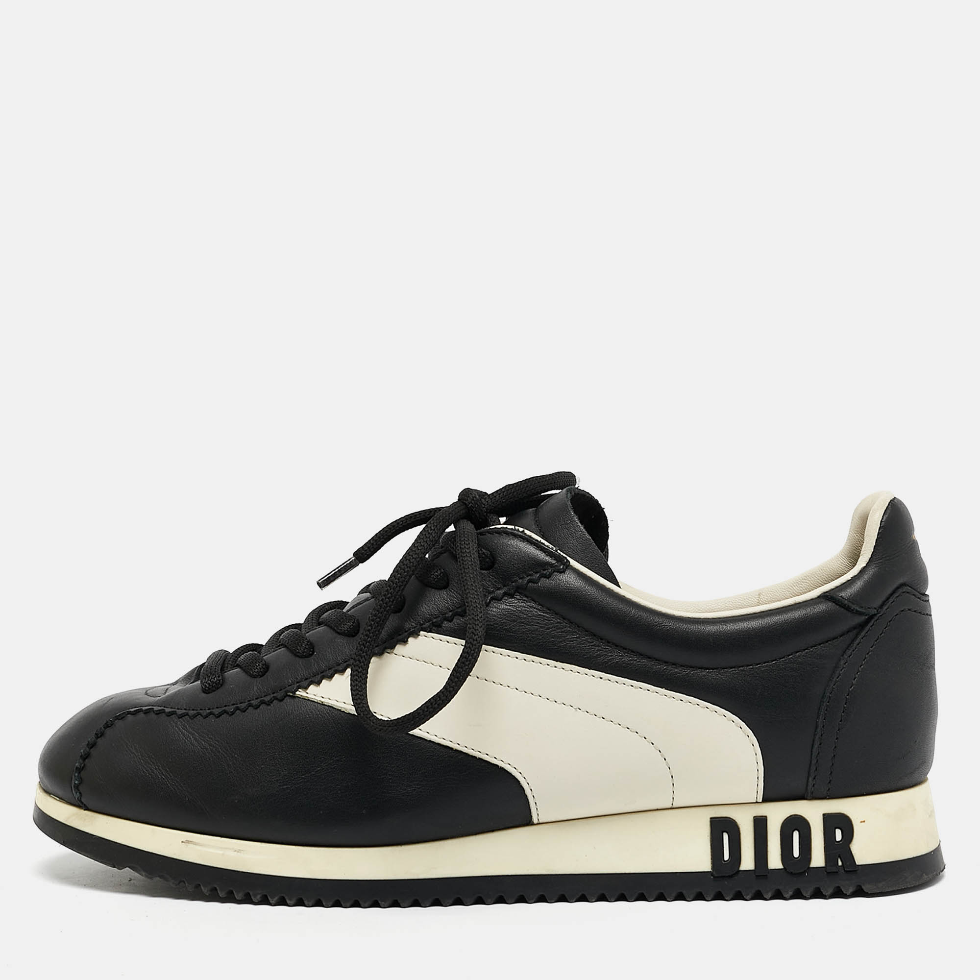 

Dior Black/White Leather Diorun Sneakers Size