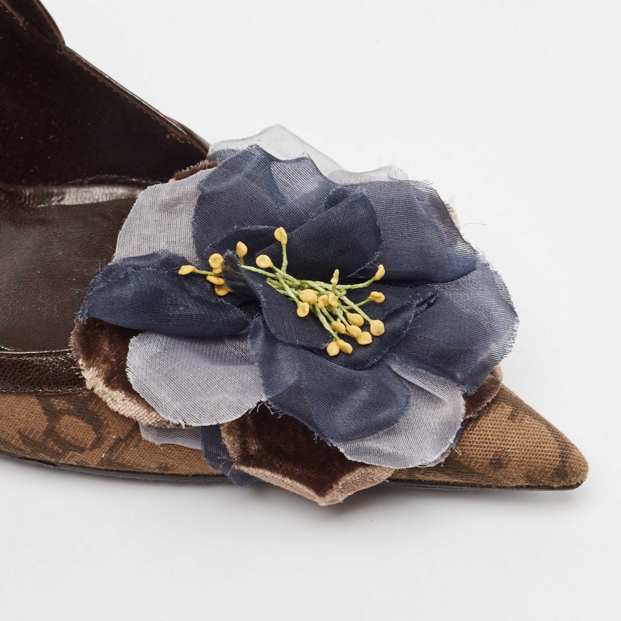 Dior Brown Oblique Canvas And Leather Floral Applique Pointed Toe Pumps Size 36 