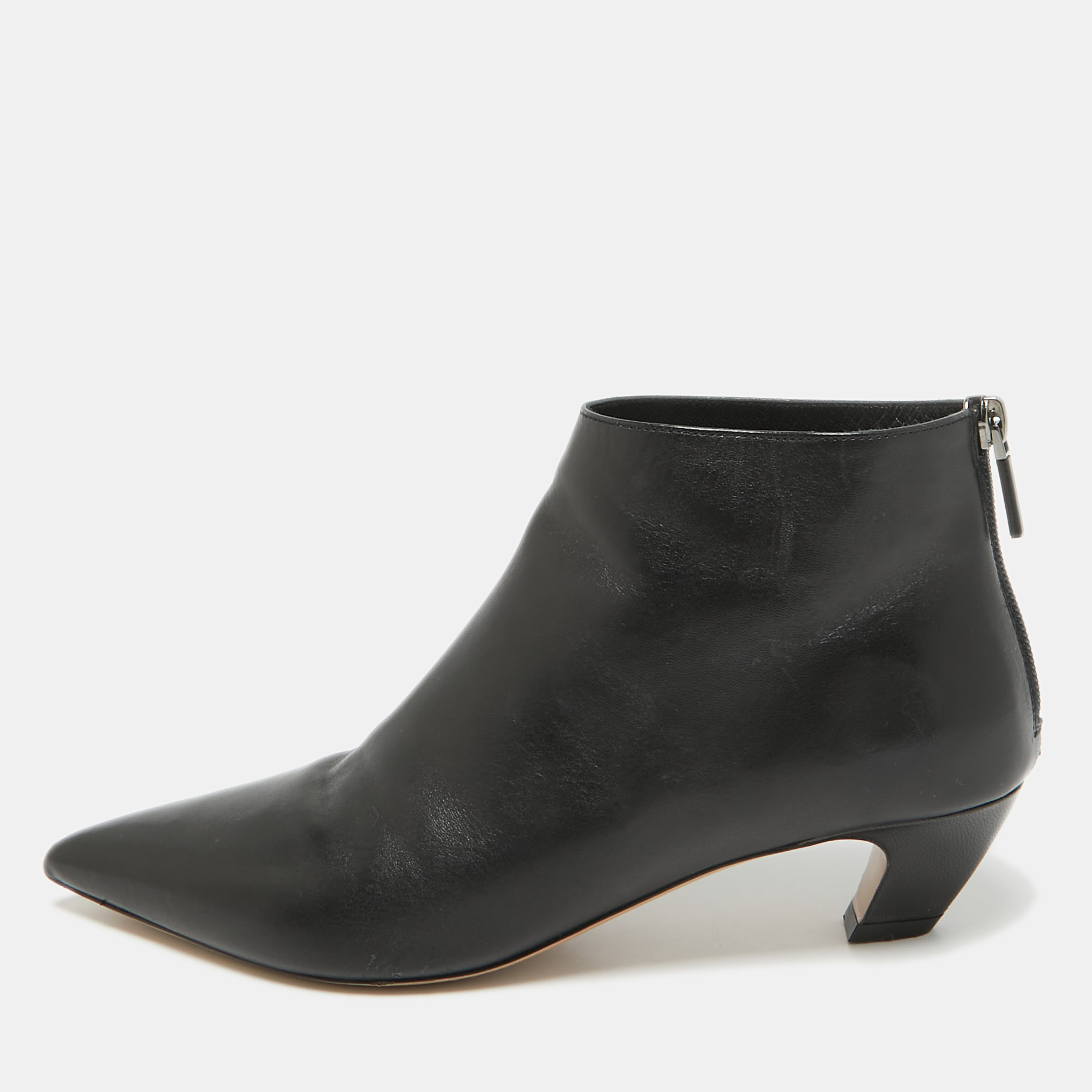 

Dior Black Leather Ankle Length Boots Size