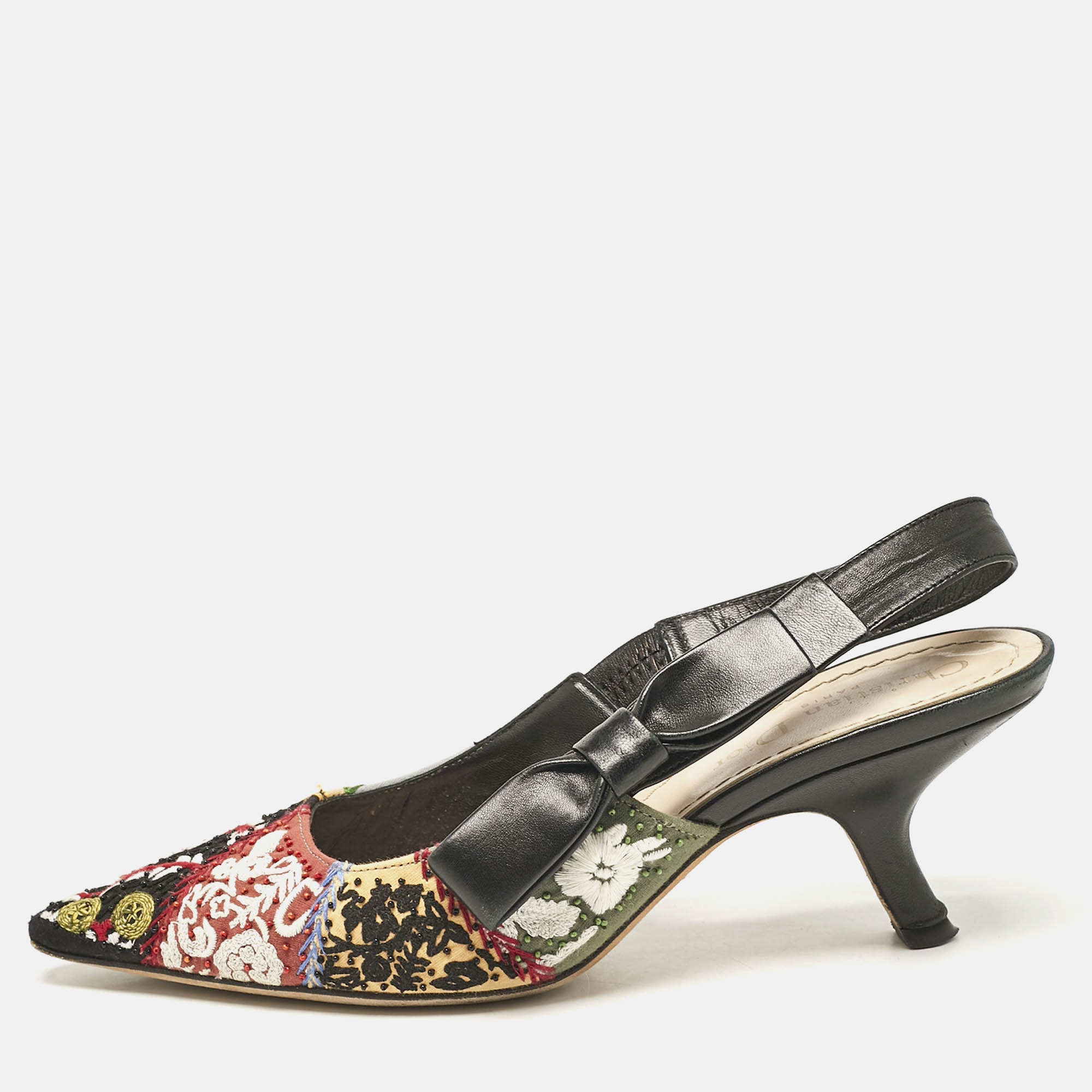 

Dior Multicolor Leather and Fabric Slingback Pumps Size