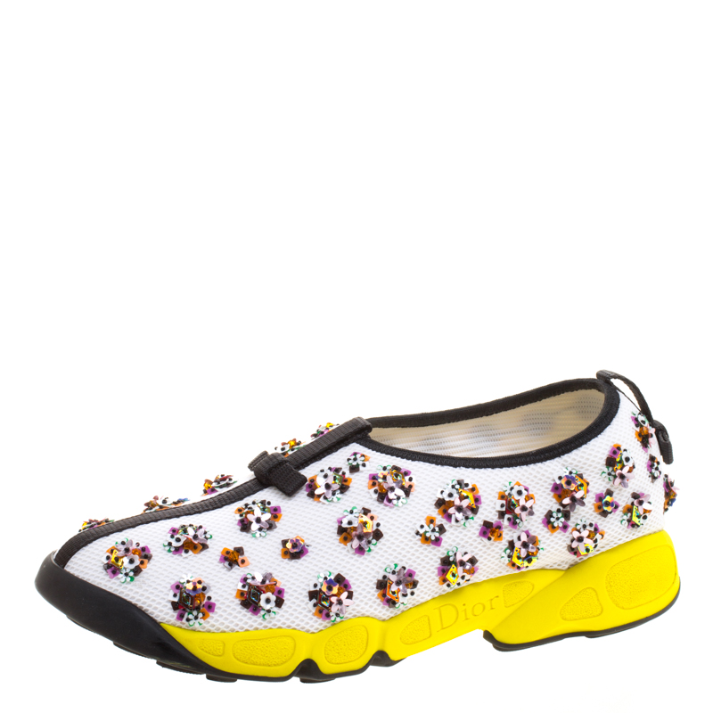 مملوكة مسبقًا Dior White Mesh Fusion Flower Sequins Embellished Sneakers Size 39.5