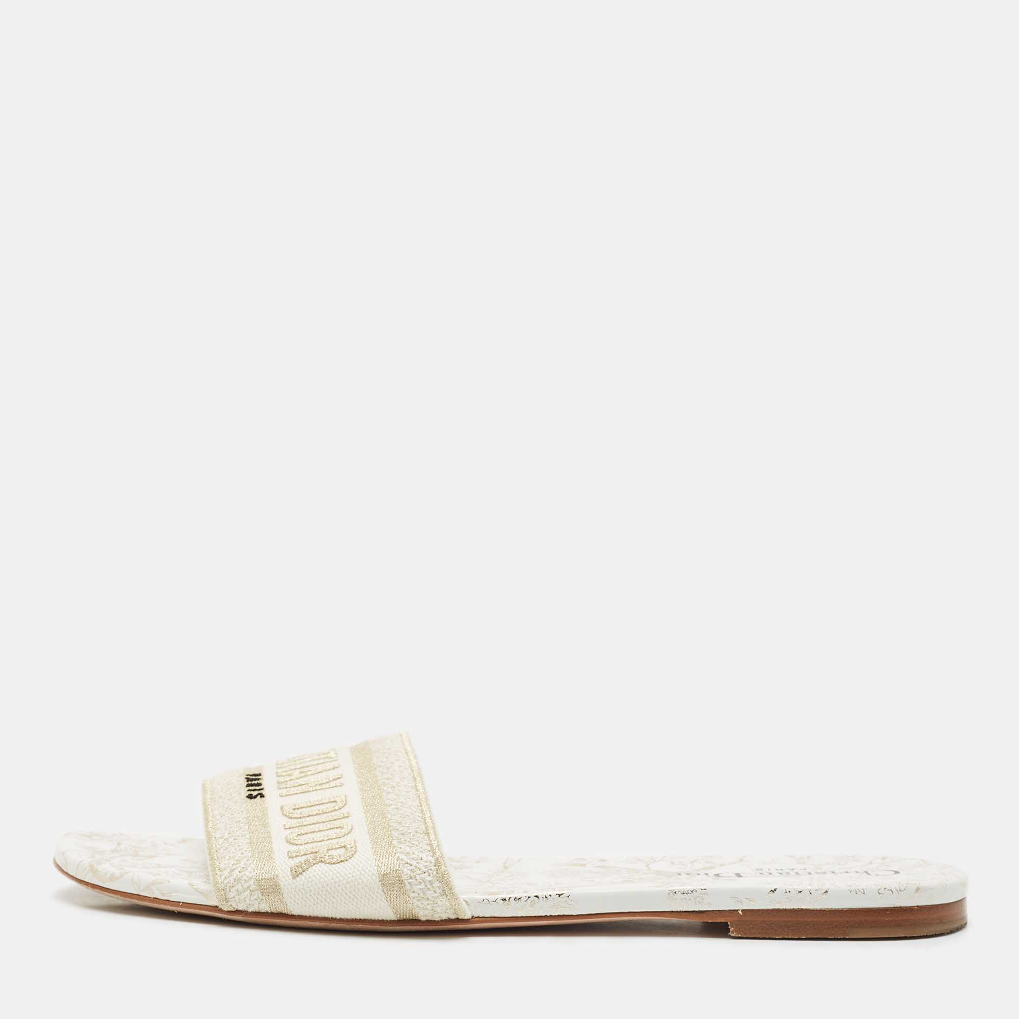 

Dior White/Gold Embroidered Canvas Dway Flat Slide Sandals Size