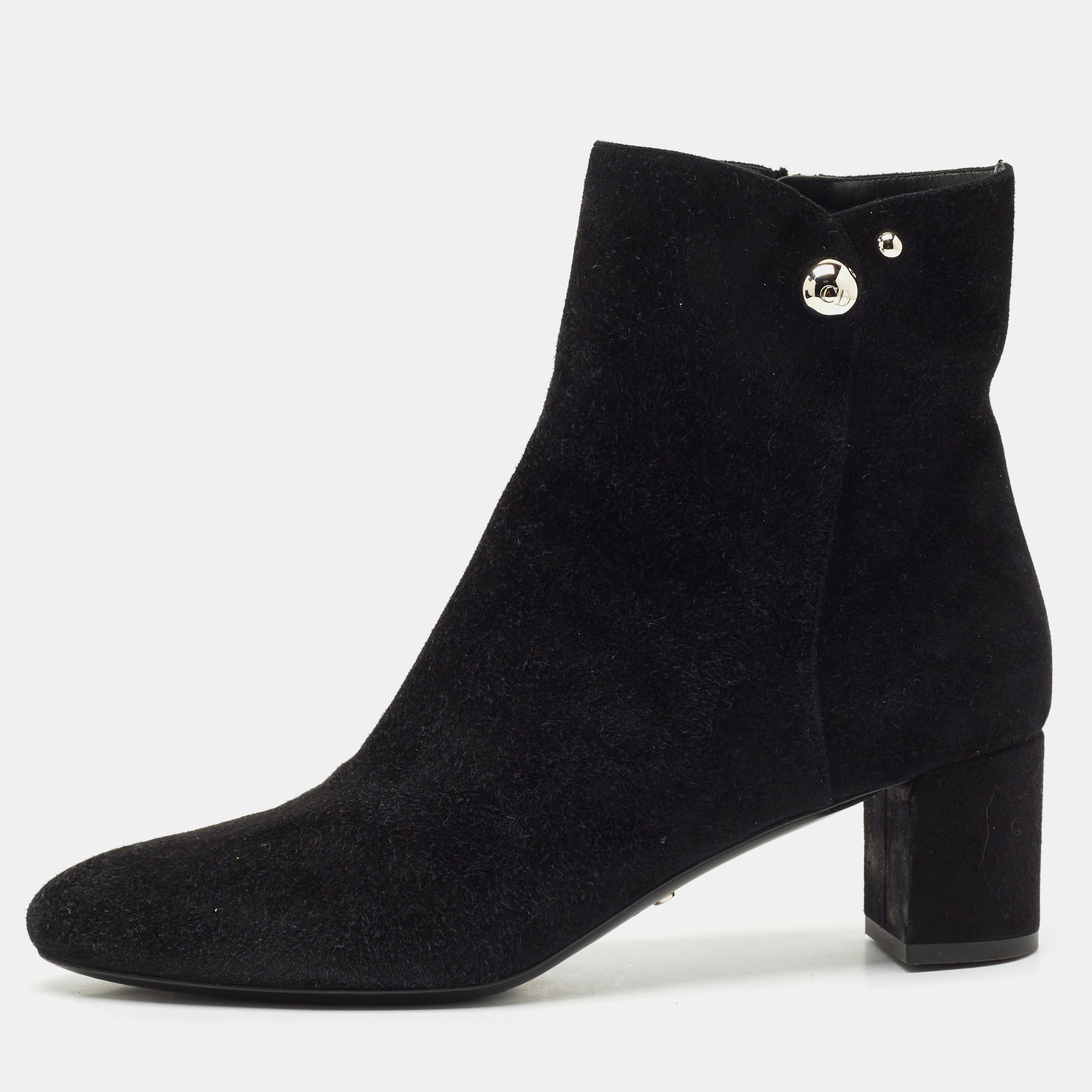 

Dior Black Suede Zipped Ankle Length Boots Size