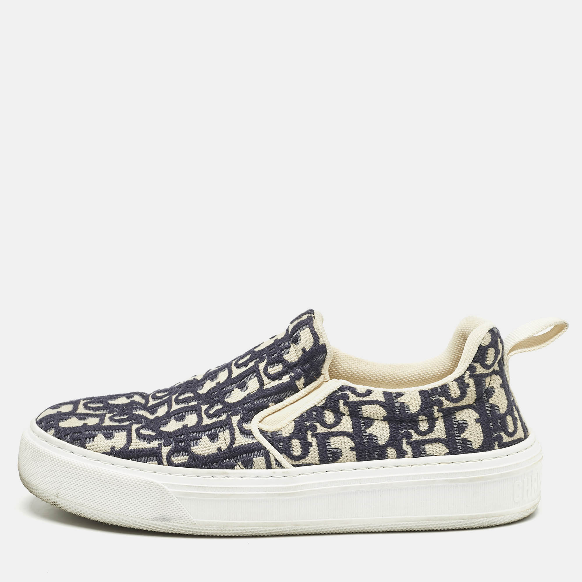 

Dior Navy Blue Oblique Canvas Solar Slip On Sneakers Size
