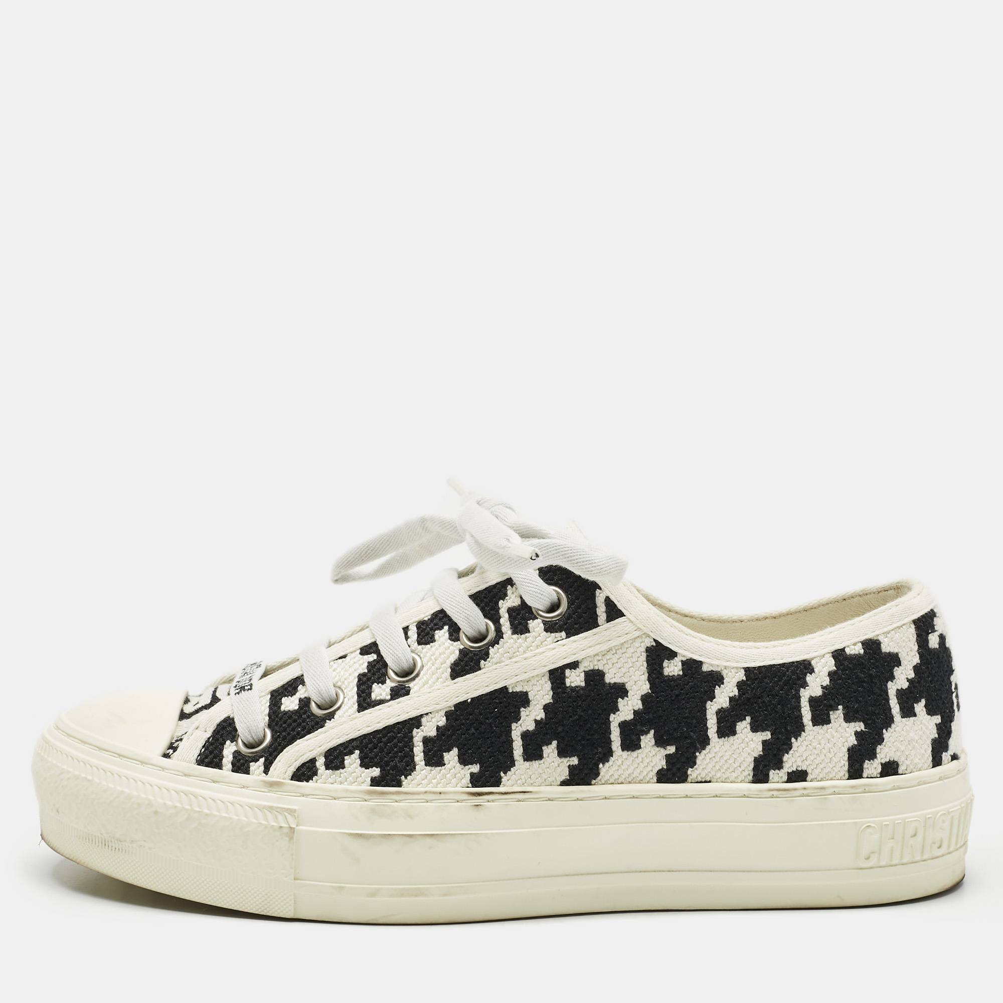 

Dior Cream/Back Canvas Walk'n'Dior Lace Up Sneakers Size