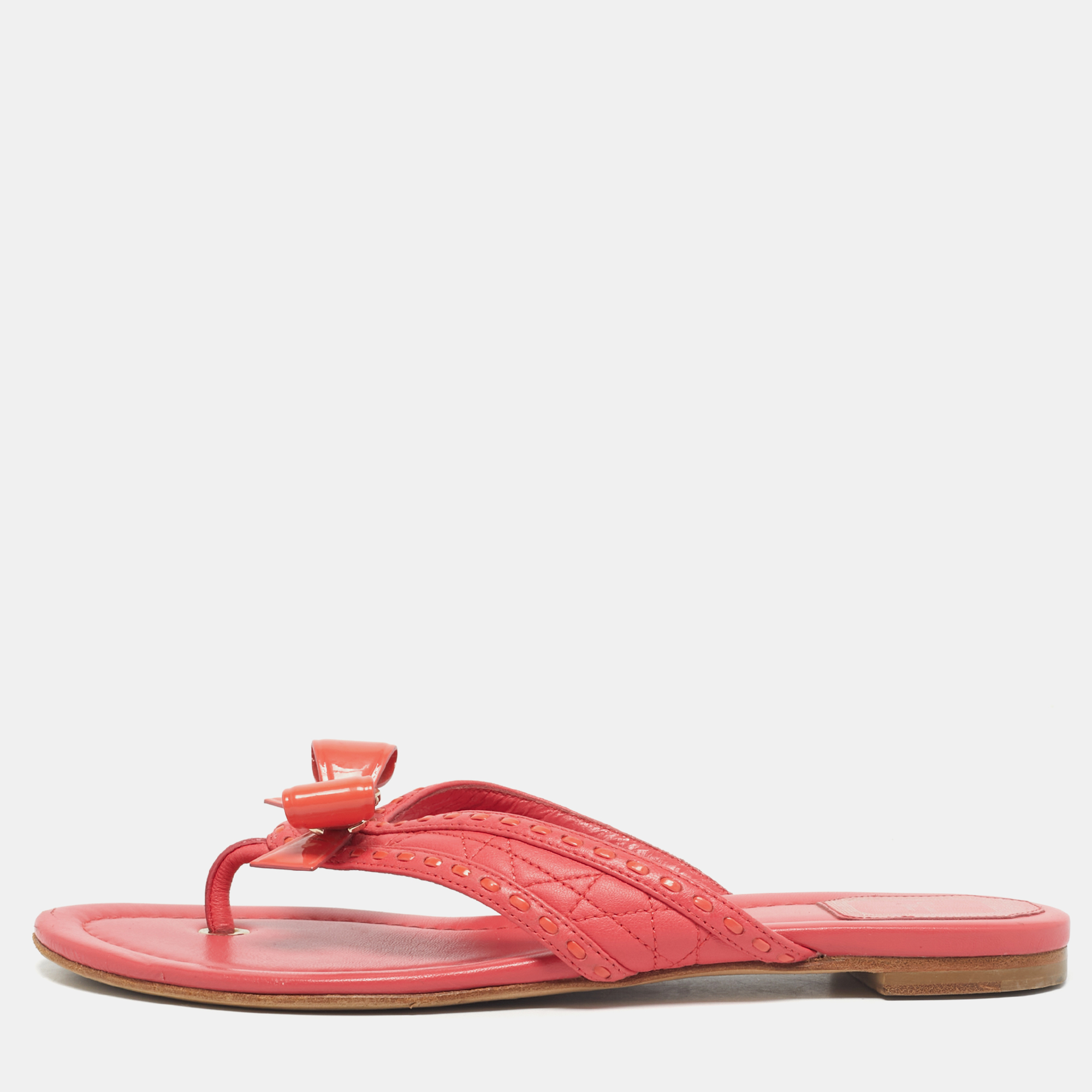 

Dior Pink Leather and Patent Leather Bow Thong Flat Slide Size