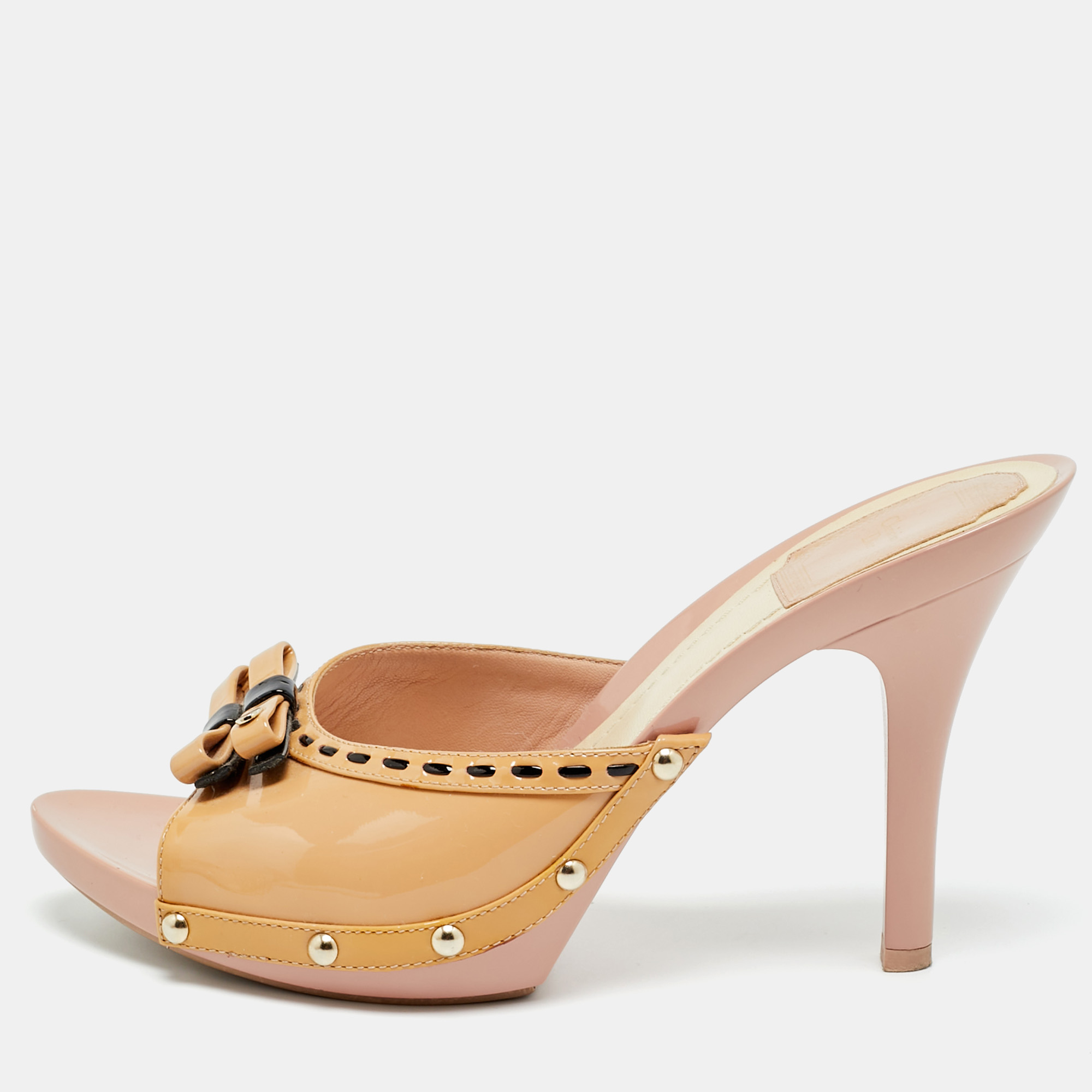 Pre-owned Dior Beige Patent Leather Idyll Studded Slide Sandals Size 38.5