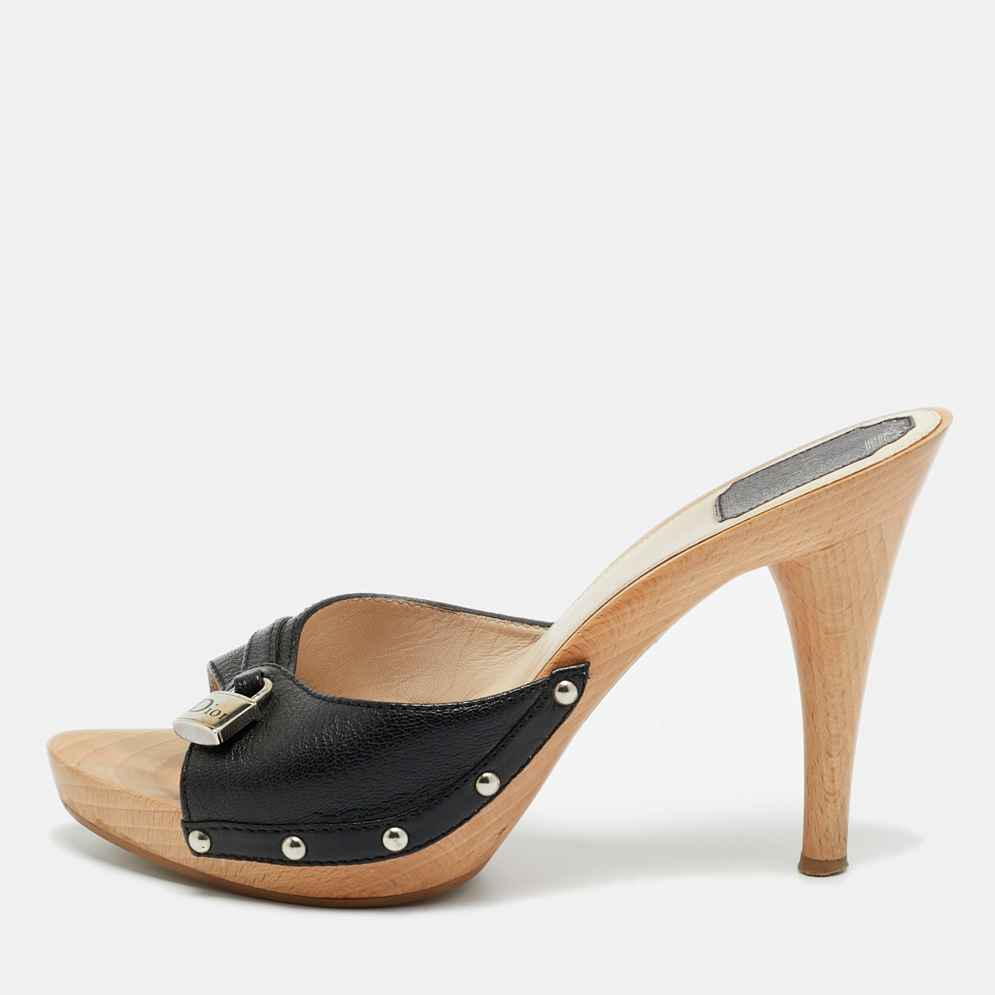 Pre-owned Dior Charm Size 40.5 Black Leather Clog Lock Slide Sandals