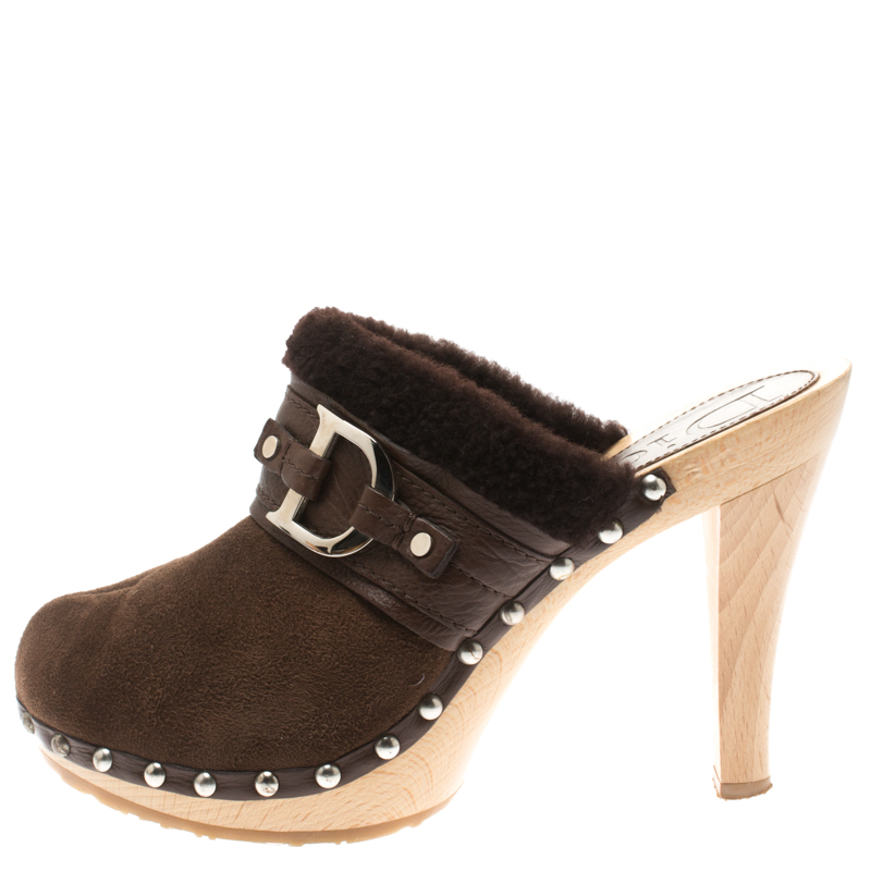 

Dior Brown Suede And Wool Trim Clogs Size