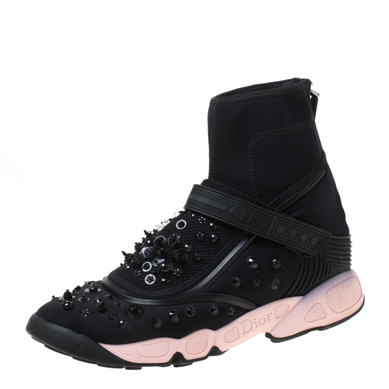 Pre Owned حذاء رياضي ديور تكنو فيوجون مرتفع من أعلى قماش مزخرف أسود مقاس 39