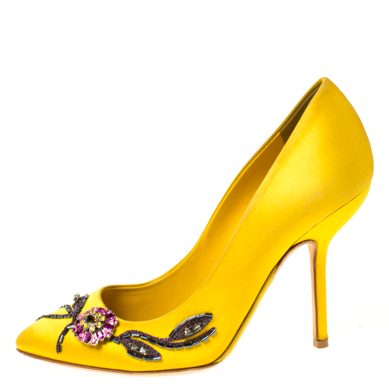 

Dior Yellow Crystal Embellished Satin Pointed Toe Pumps Size