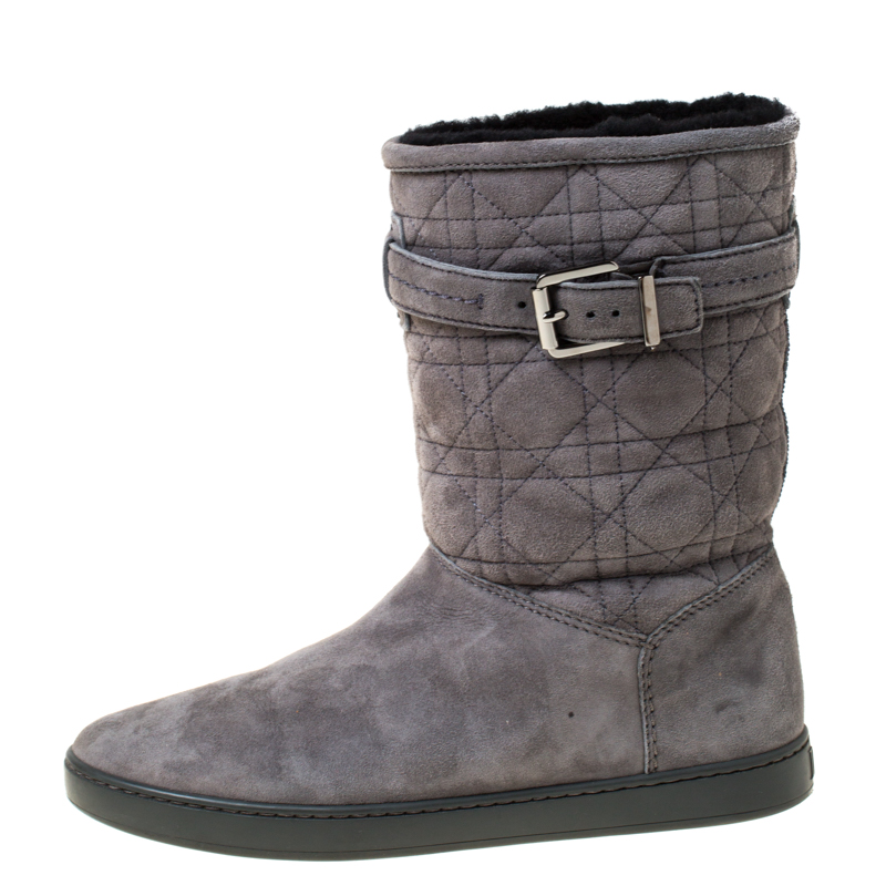 

Dior Grey Cannage Suede Fur Lined Snow Boots Size