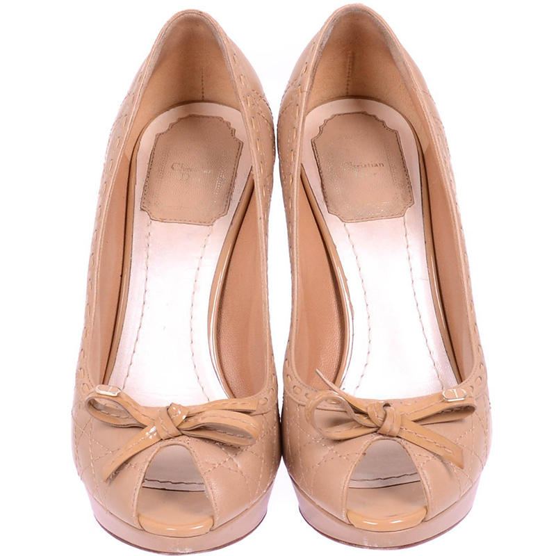 

Christian Dior Beige Quilted Cannage Leather Peep Toe Pumps Size