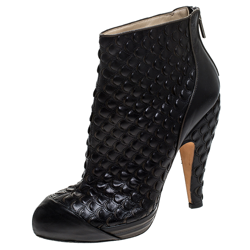 مملوكة مسبقًا Dior Black Leather Scalloped Effect Platform Ankle Boots Size 40