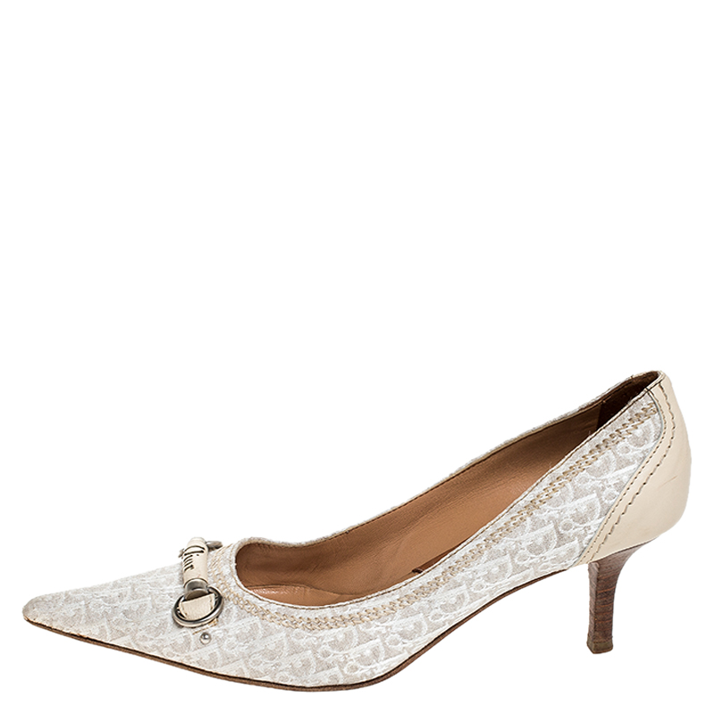 

Dior Beige/White Oblique Canvas Logo Pointed Toe Pumps Size