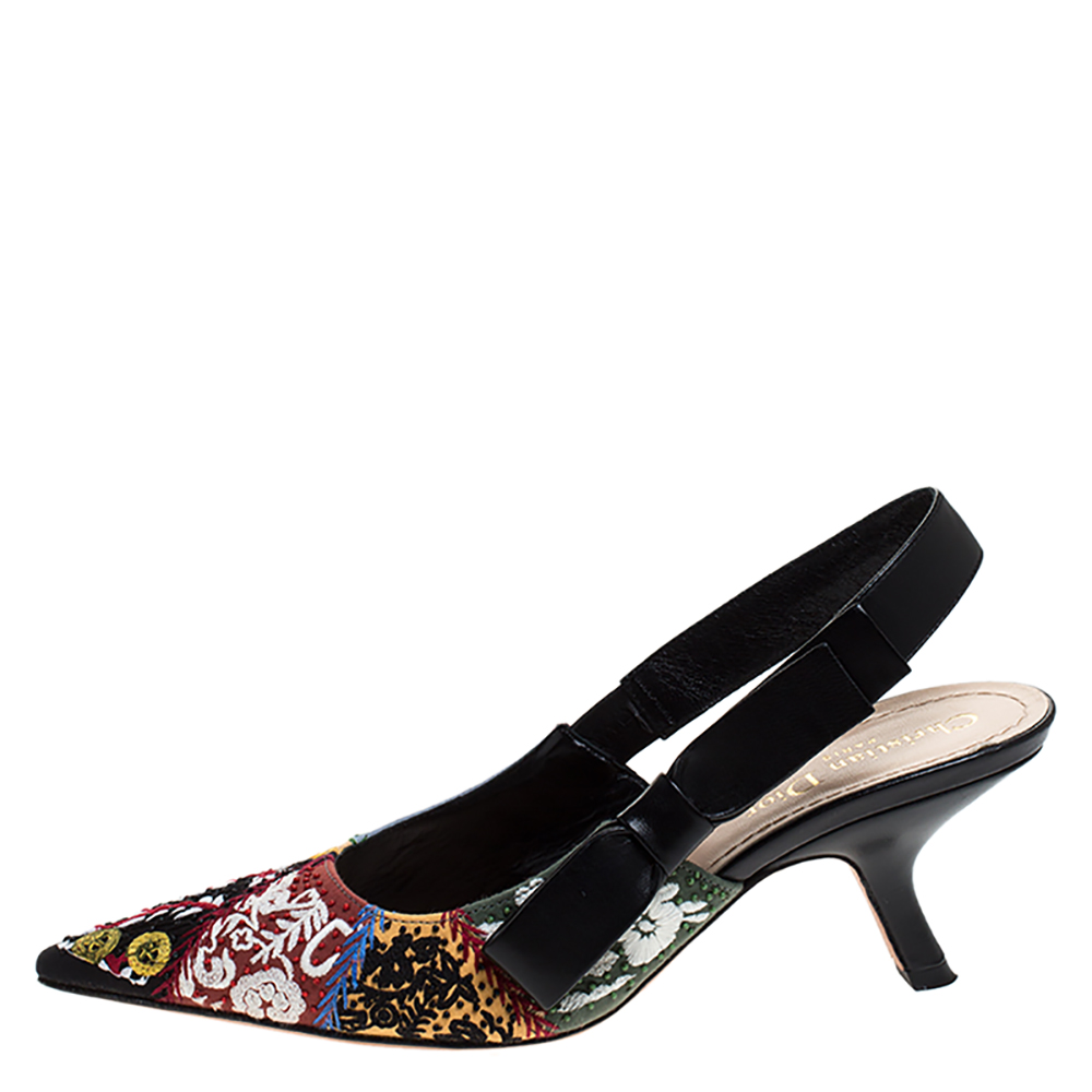 

Dior Multicolor Embroidered Pointed Toe Slingback Pumps Size