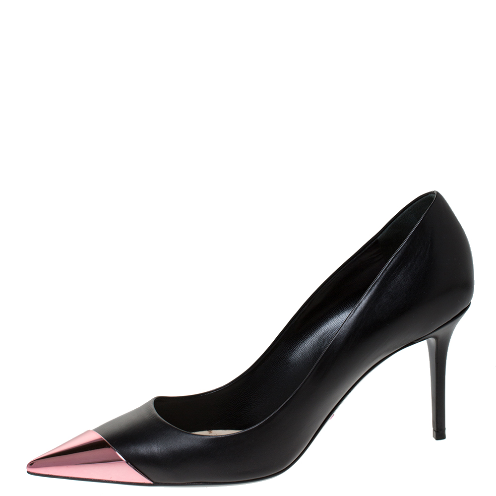

Dior Black Leather Metal Pointed Cap Toe Pumps Size