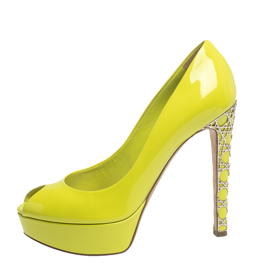 

Dior Neon Green Patent Leather Cannage Heel Peep Toe Platform Pumps Size