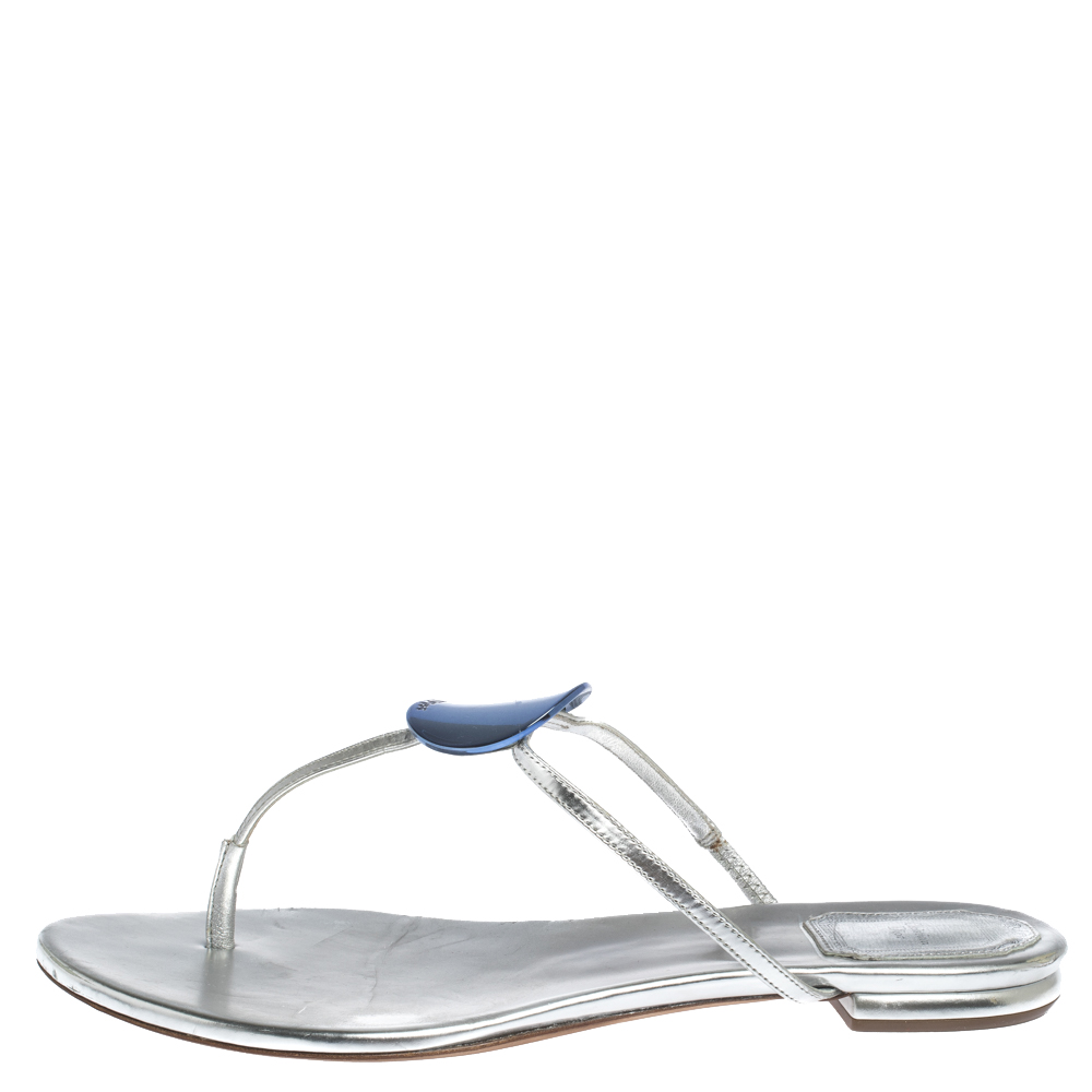 

Dior Silver Logo Plated Thong Sandals Size