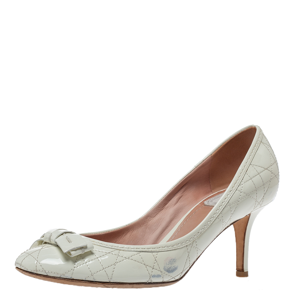 

Dior White Cannage Patent Leather Bow Pumps Size