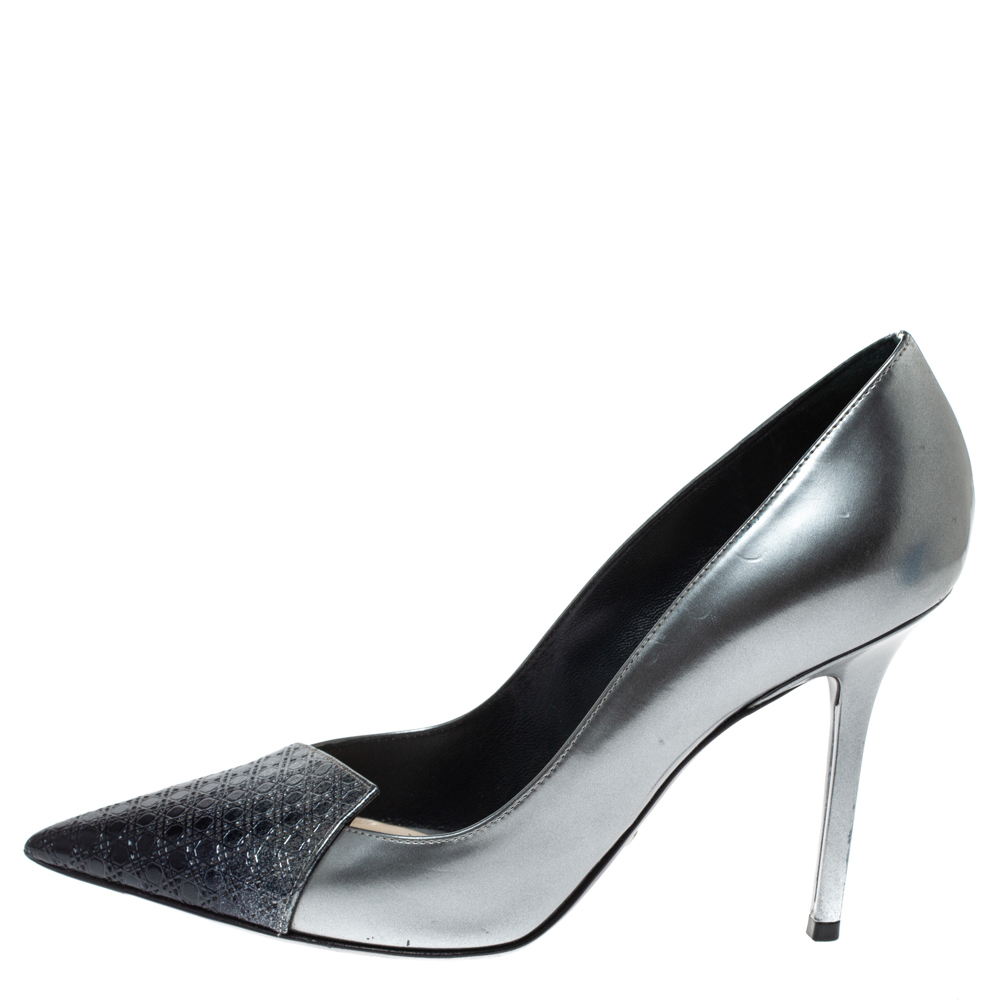 

Dior Metallic Silver/Blue Leather Cannage Cap Toe Spade Pumps Size
