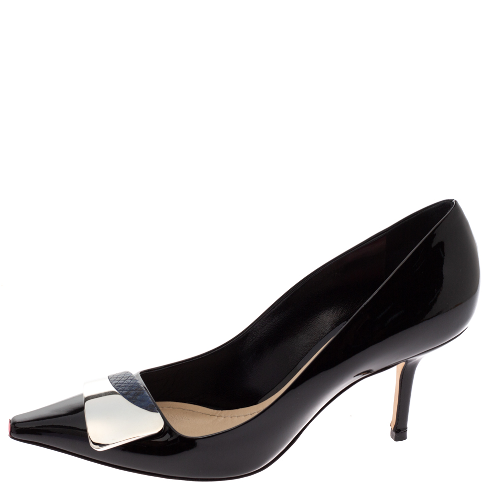 

Dior Black Patent Leather Dior Eye Pointed Toe Pumps Size