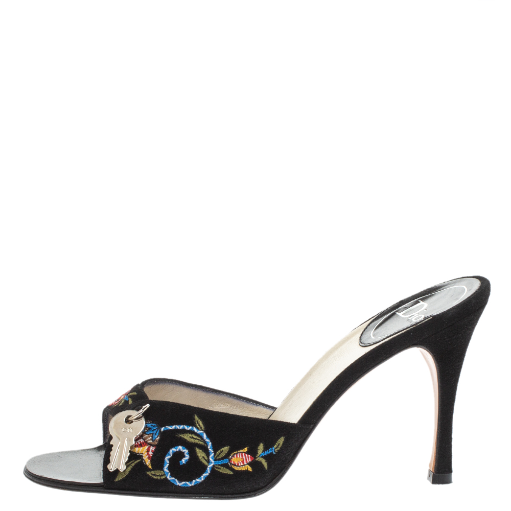 

Dior Black Suede Embroidered Lock And Key Open Toe Sandals Size