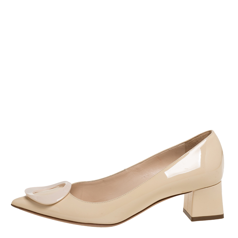 

Dior Beige Patent Leather Pointed Toe Pumps Size