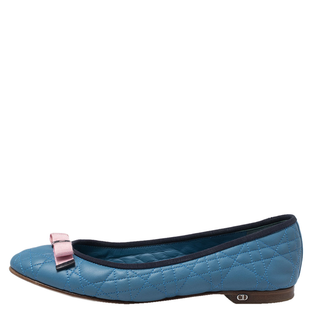 

Dior Blue Quilted Leather Bow Ballet Flats Size
