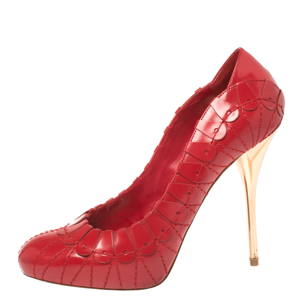 

Dior Red Embroidered Leather Platform Pumps Size