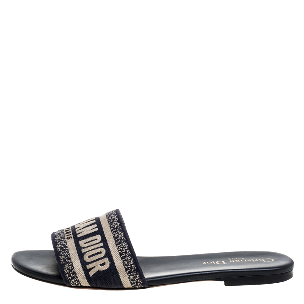 

Christian Dior Blue/White Cotton Fabric Embroidered Dway Logo Slide Flats Size