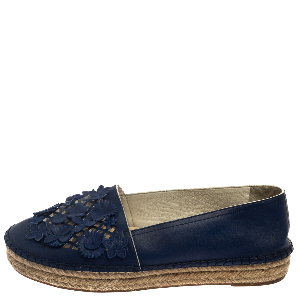 

Dior Navy Blue Laser Cut Leather Flower Applique Espadrille Flats Size