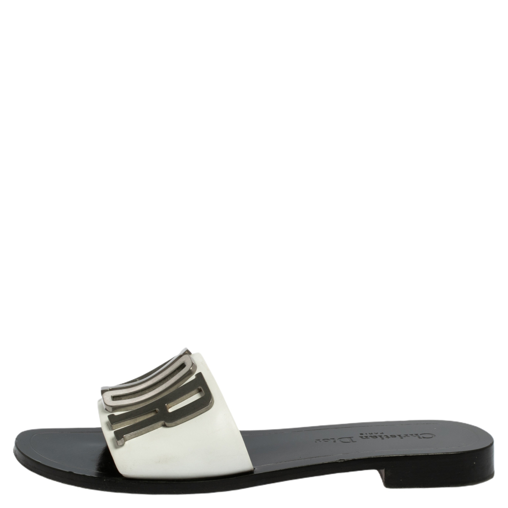 

Dior White Leather Diorevolution Flat Slides Size