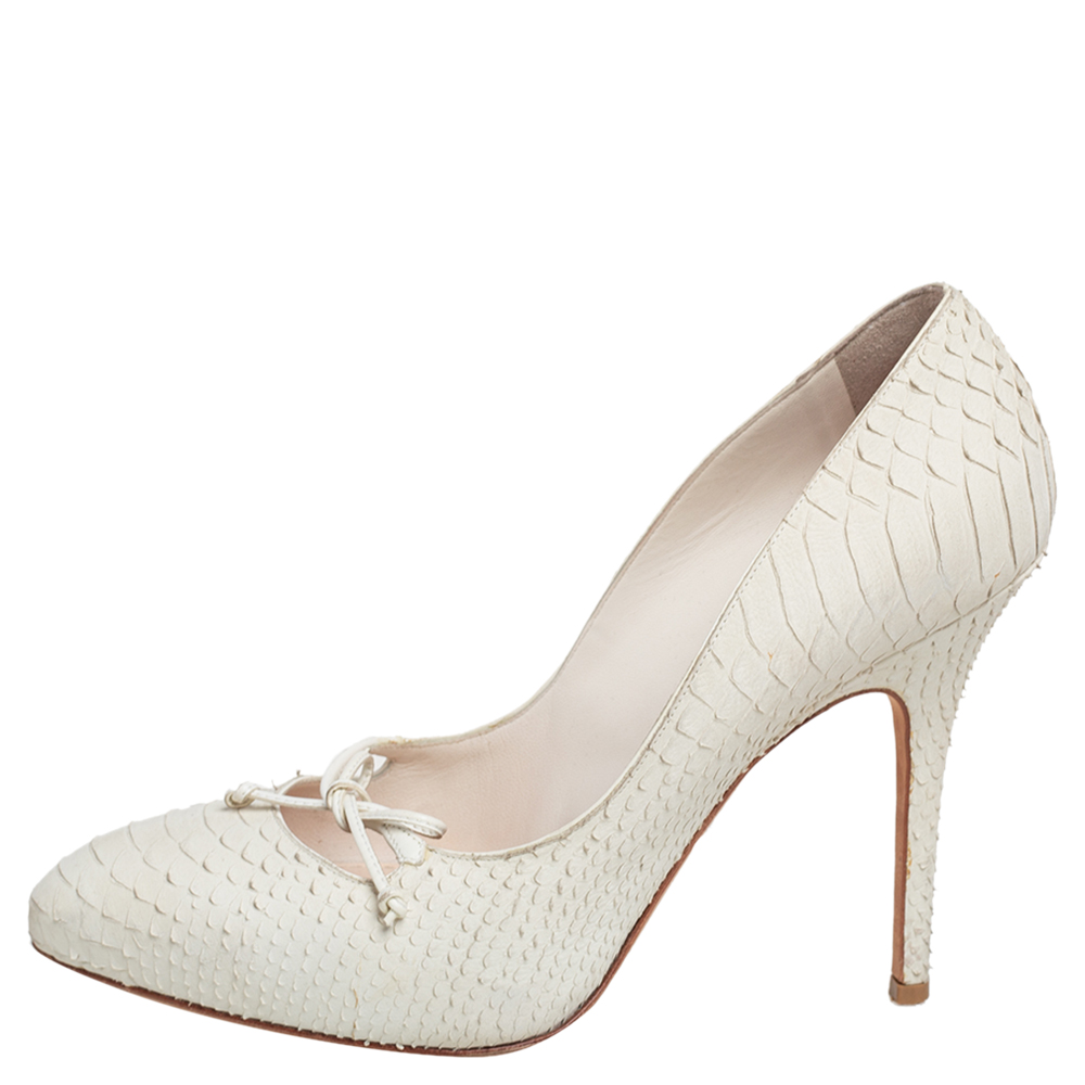 

Dior Off White Python Bow Pumps Size
