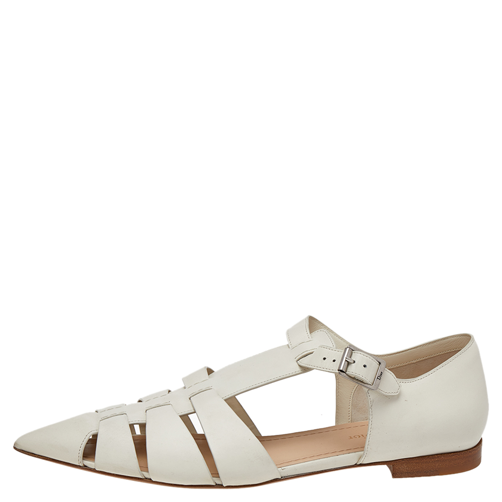 

Dior Cream Leather Flat Sandals Size