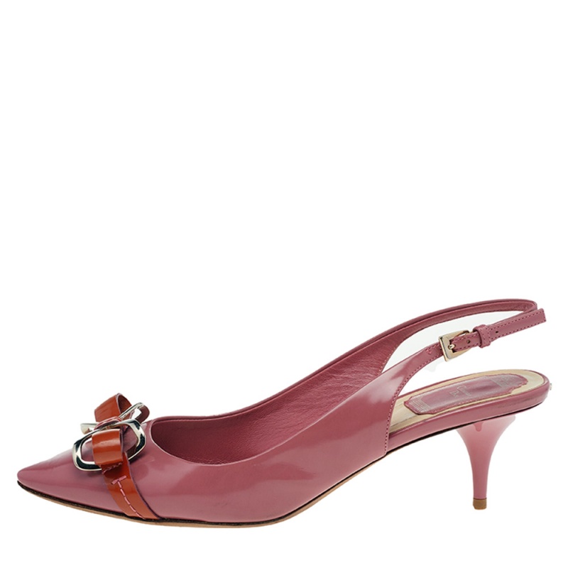 

Dior Pink Patent Leather Bow Pointed Toe Slingback Sandals Size