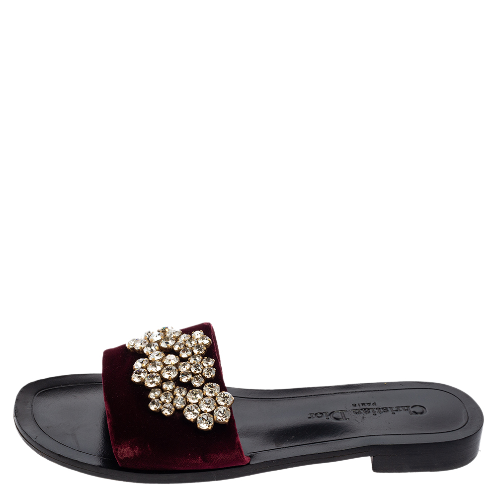 

Dior Burgundy Velvet Crystal Embellishment Flat Slide Sandals Size